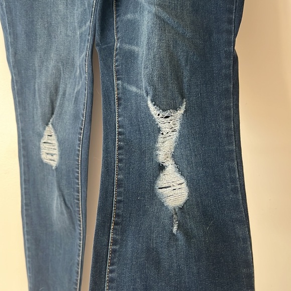 Universal thread, jeans, 12 ripped - Picture 2 of 3